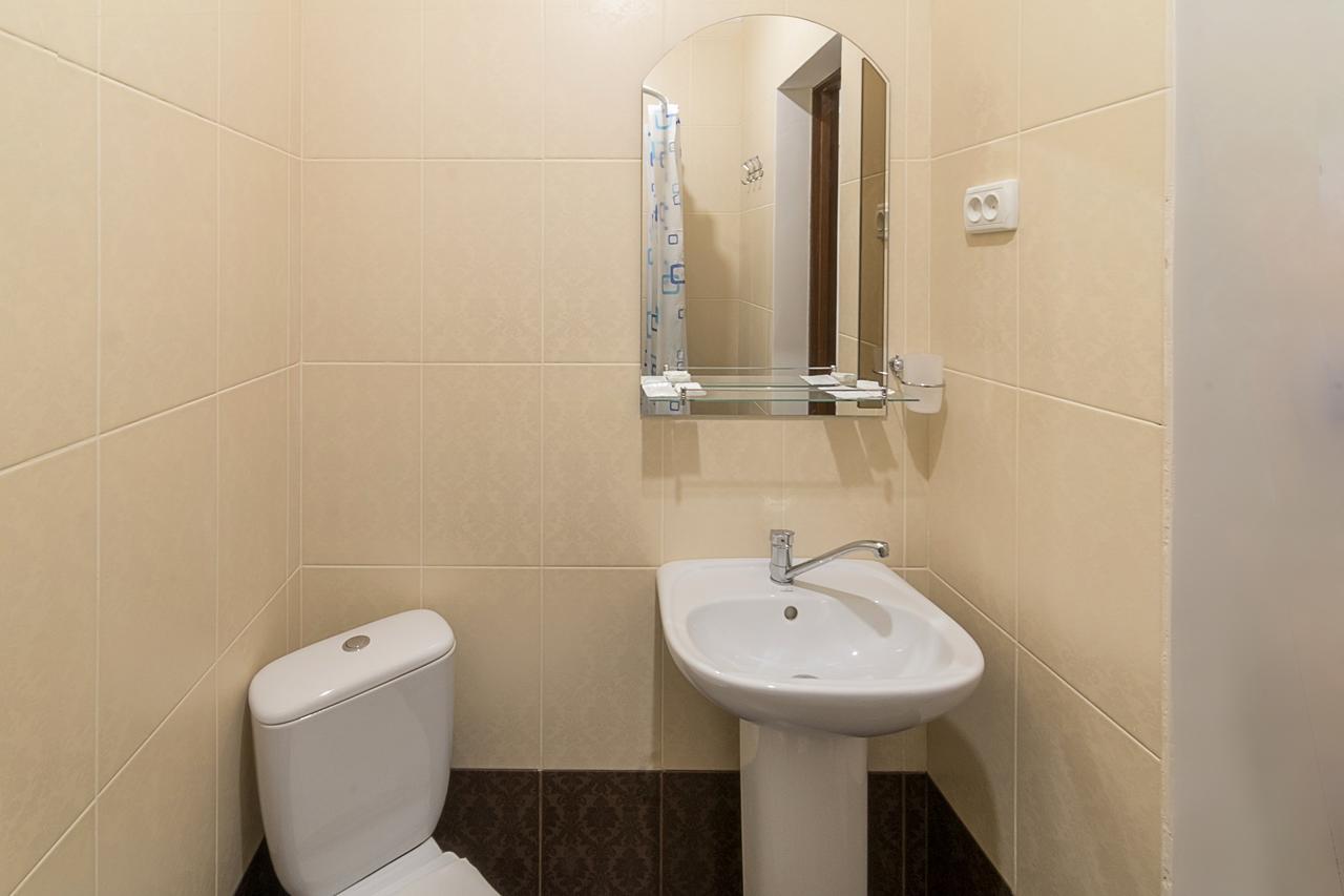 Centralny Hotel Krivoy Rog Phòng bức ảnh